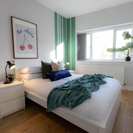 Camden Apartments Next To Market And Tube Station Londra Esterno foto